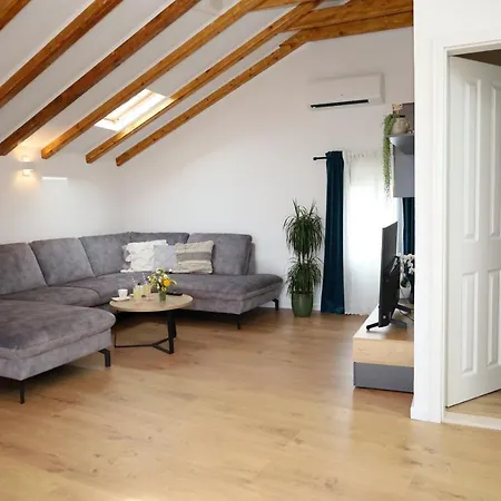 House Nono Lejlighed *