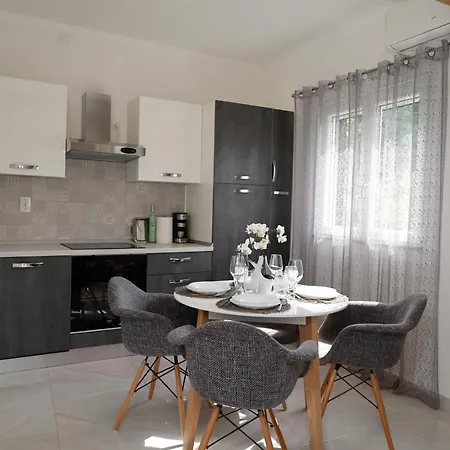 House Nono * Sumartin